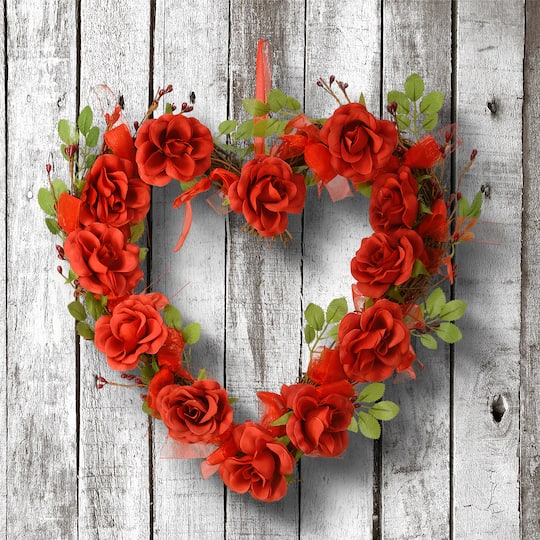 16" Valentine Heart Rose Wreath